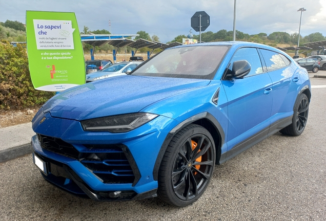 Lamborghini Urus