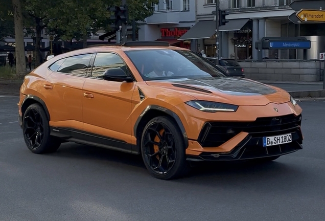 Lamborghini Urus Performante