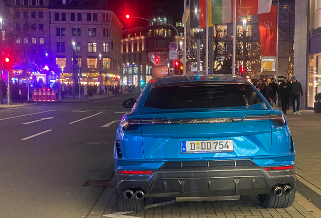 Lamborghini Urus Performante