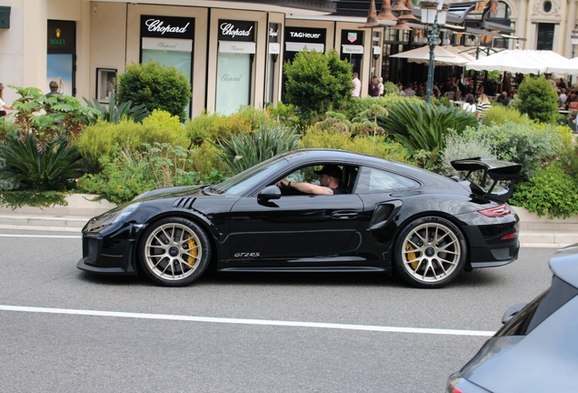Porsche 991 GT2 RS Weissach Package