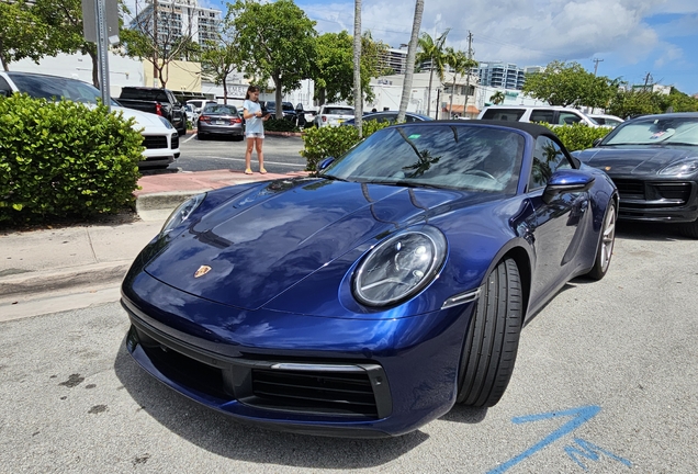 Porsche 992 Carrera 4S Cabriolet MkI