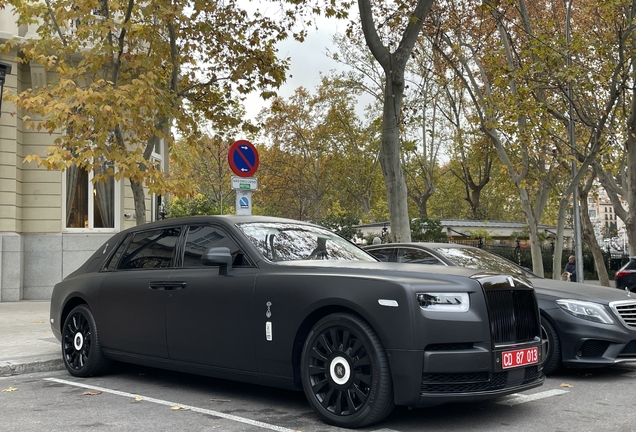 Rolls-Royce Phantom VIII EWB