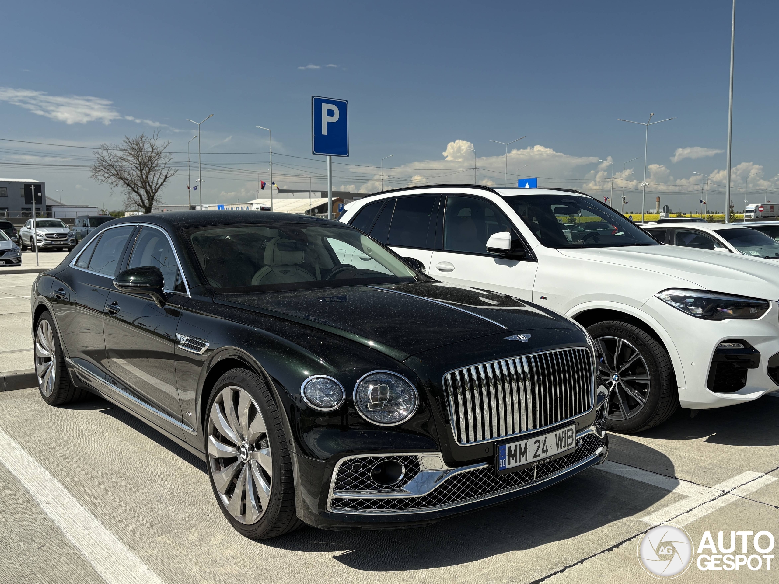Bentley Flying Spur V8