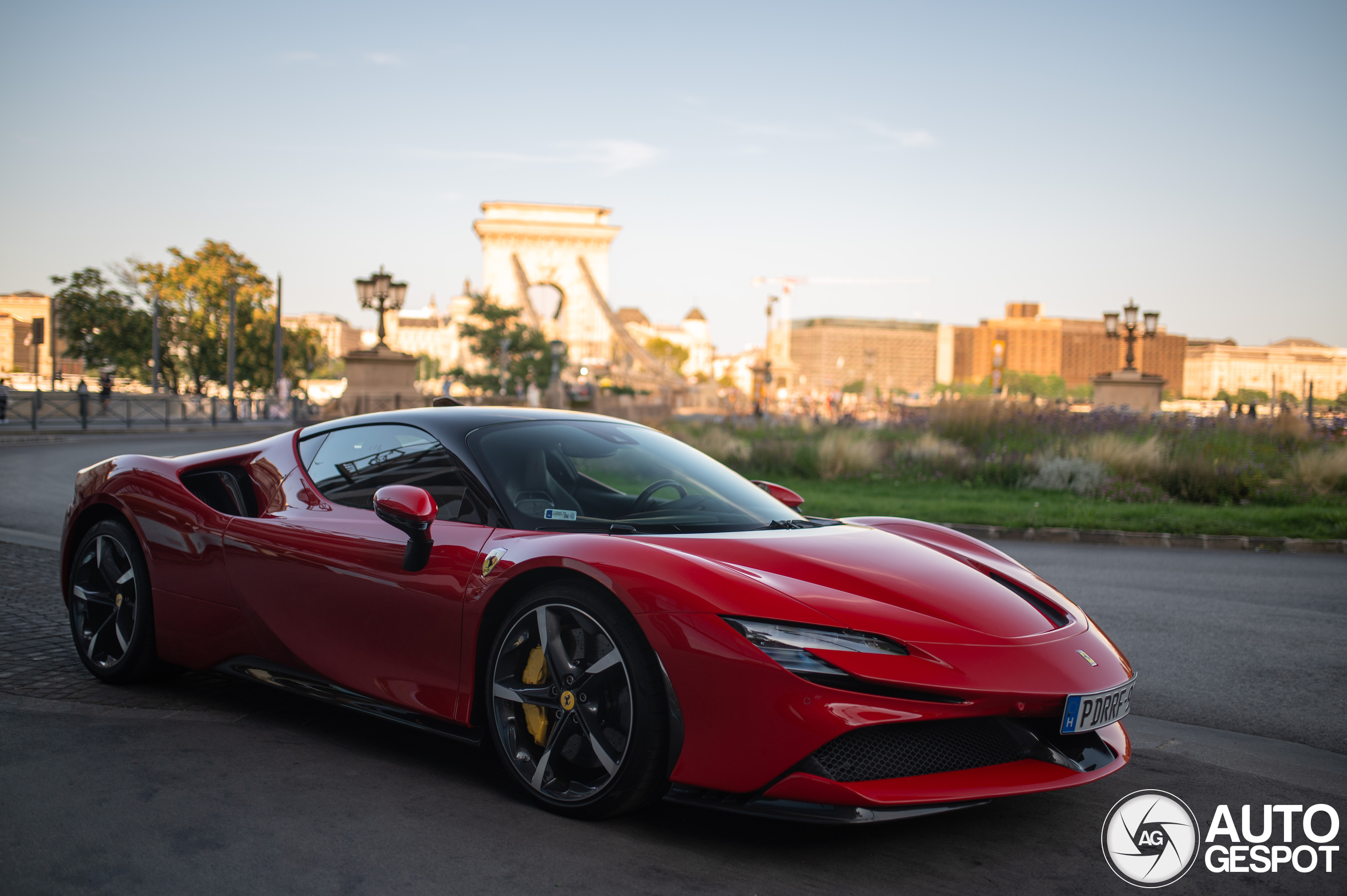 Ferrari SF90 Stradale