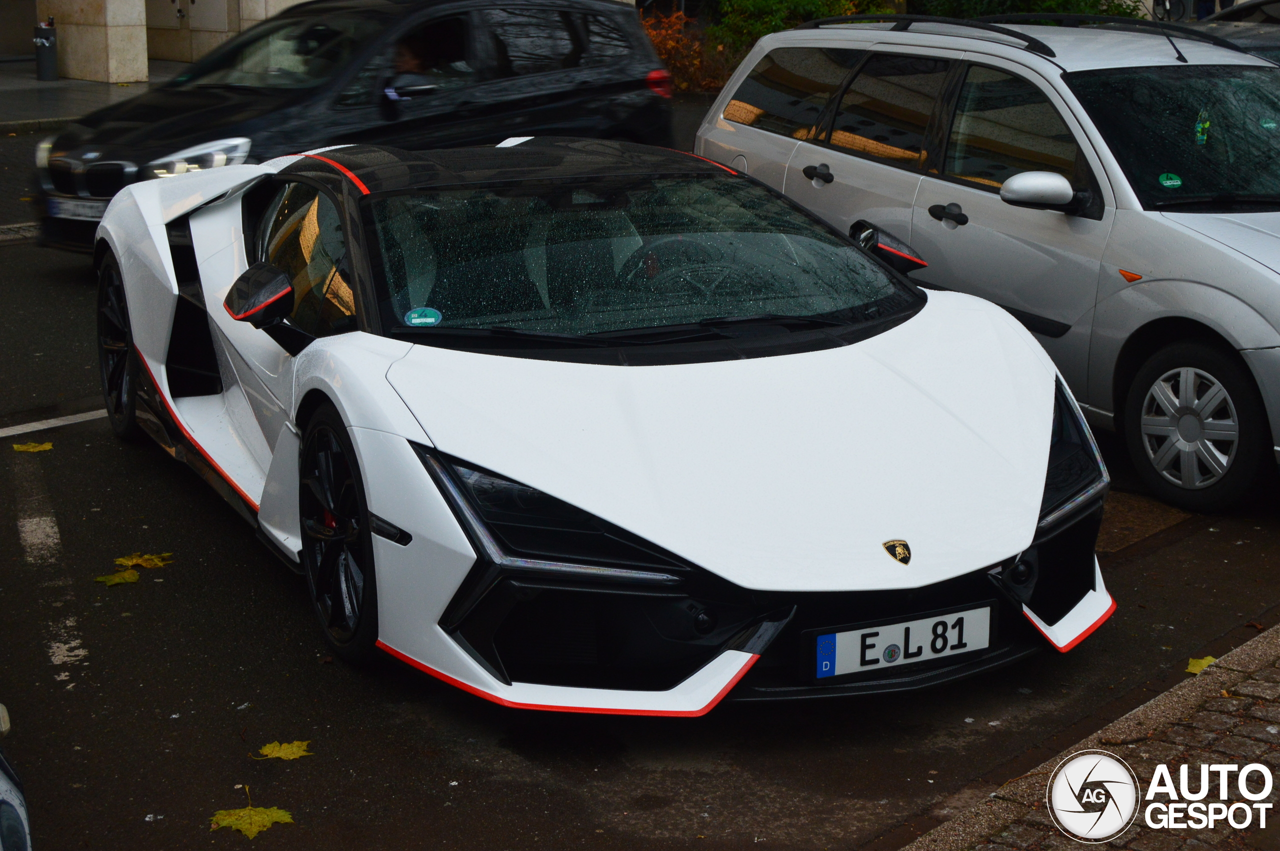 Lamborghini Revuelto