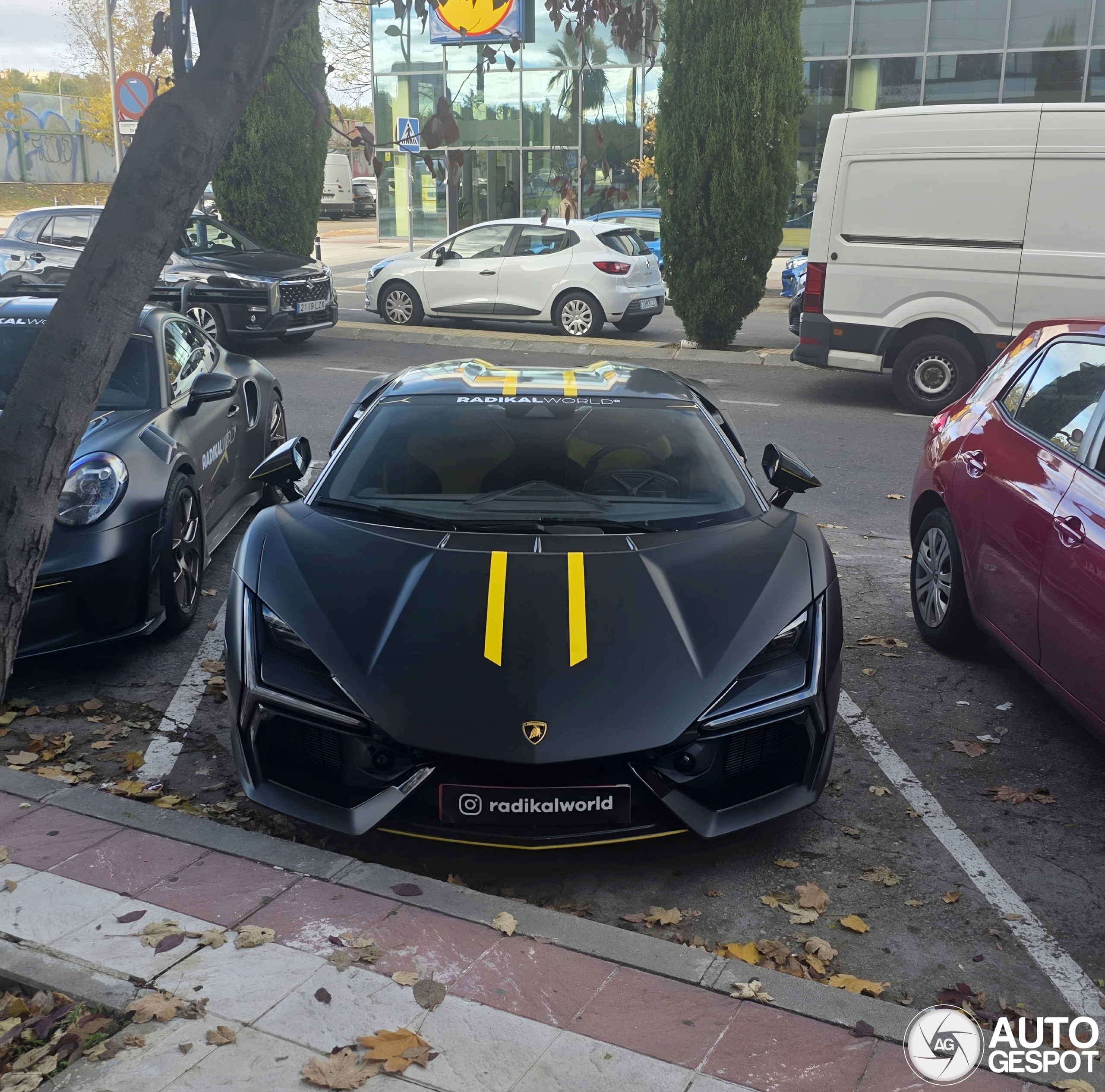 Lamborghini Revuelto RadikalWorld