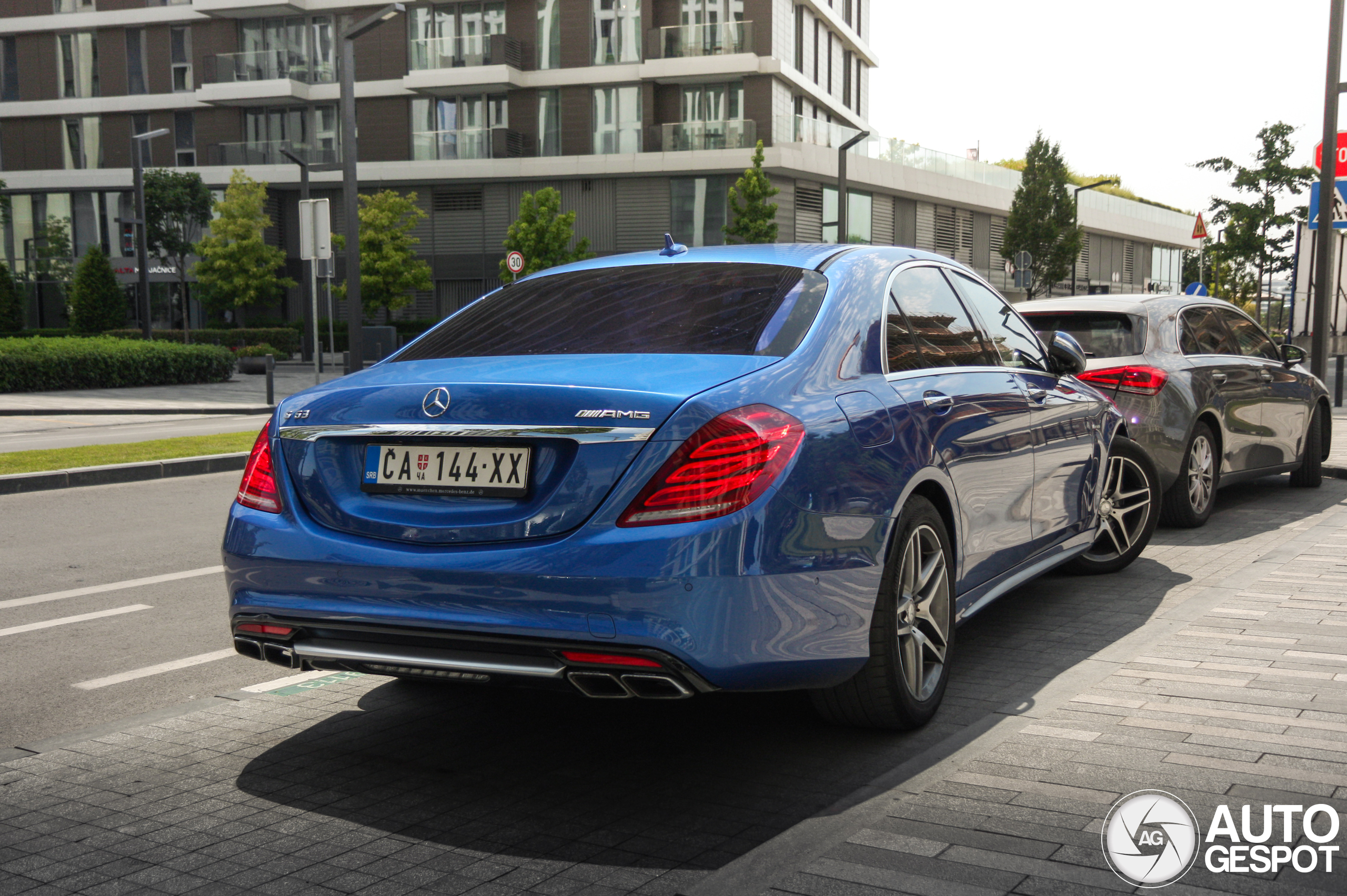 Mercedes-Benz S 63 AMG V222