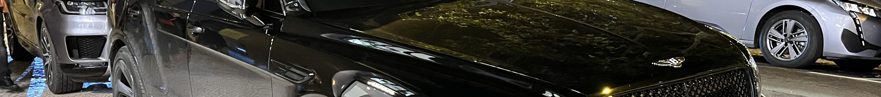 Bentley Bentayga V8 S 2022