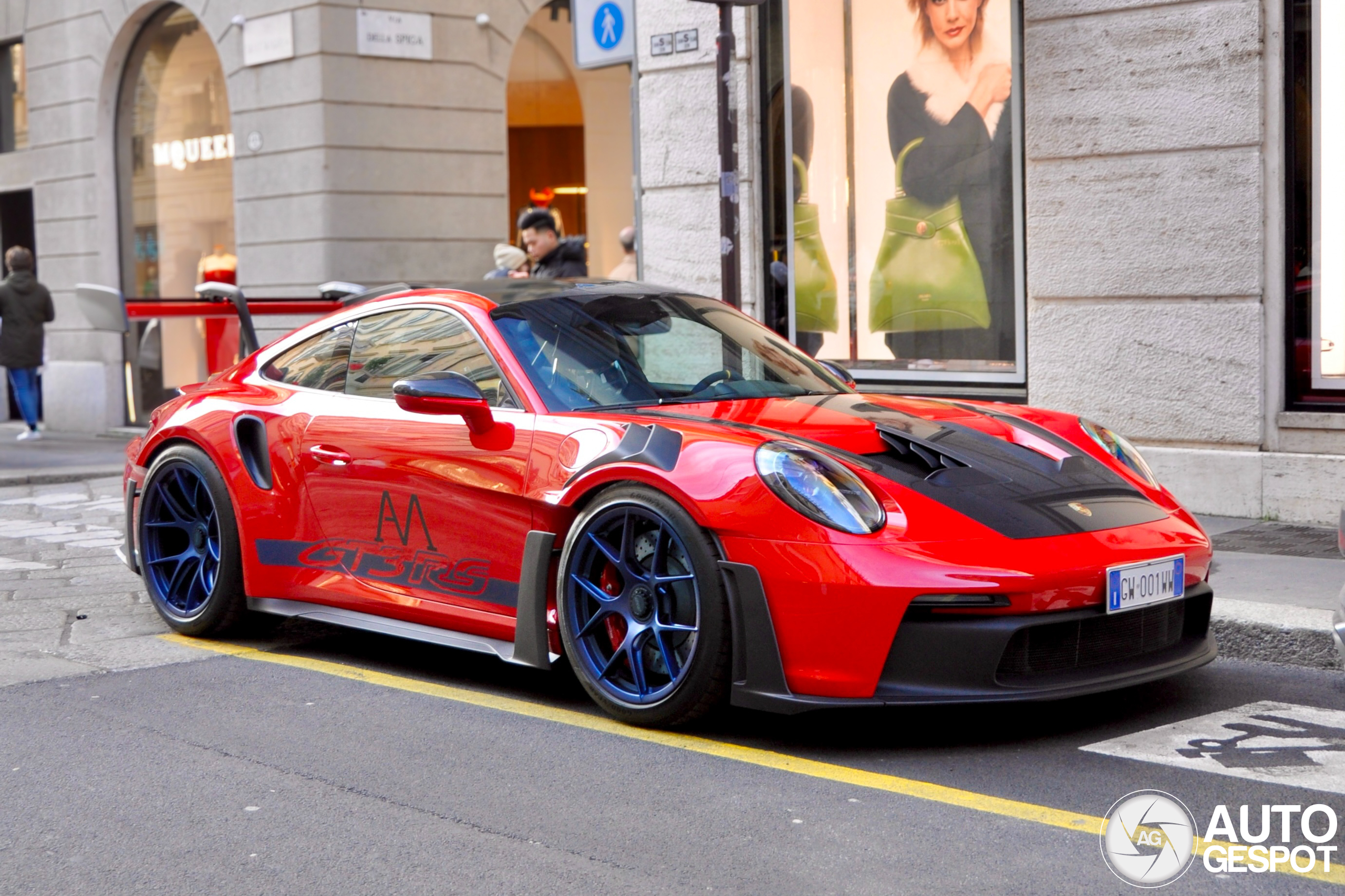 Porsche 992 GT3 RS MkI Weissach Package