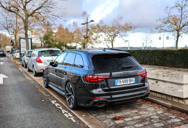 Audi RS4 Avant B9