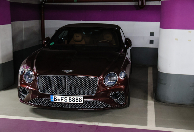 Bentley Continental GTC 2019