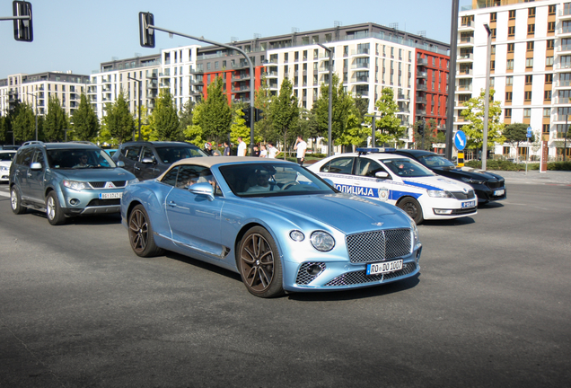 Bentley Continental GTC V8 2020