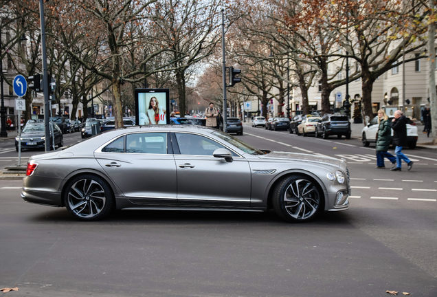 Bentley Flying Spur Mulliner 2025
