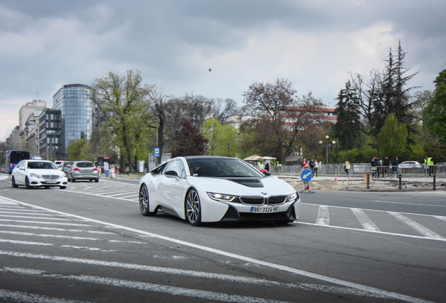 BMW i8