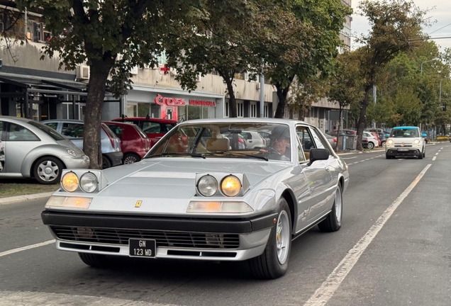 Ferrari 400i