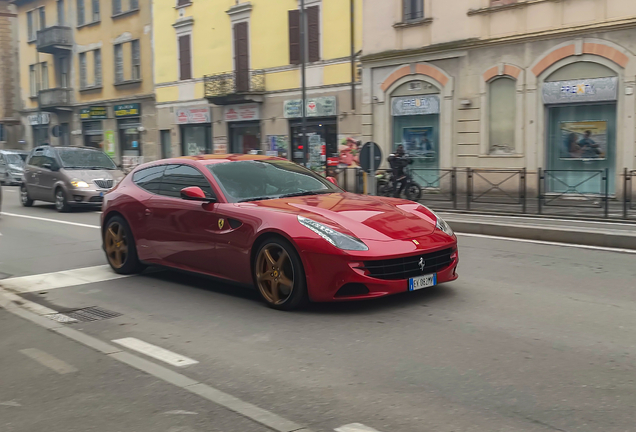 Ferrari FF