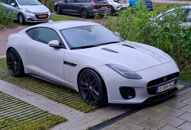 Jaguar F-TYPE P380 Coupé