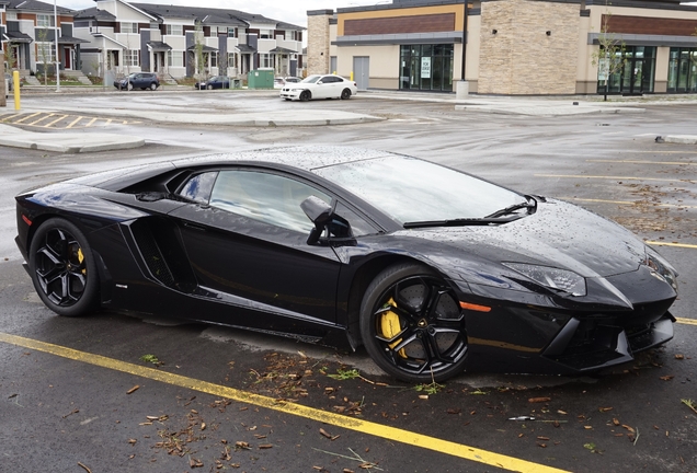 Lamborghini Aventador LP700-4