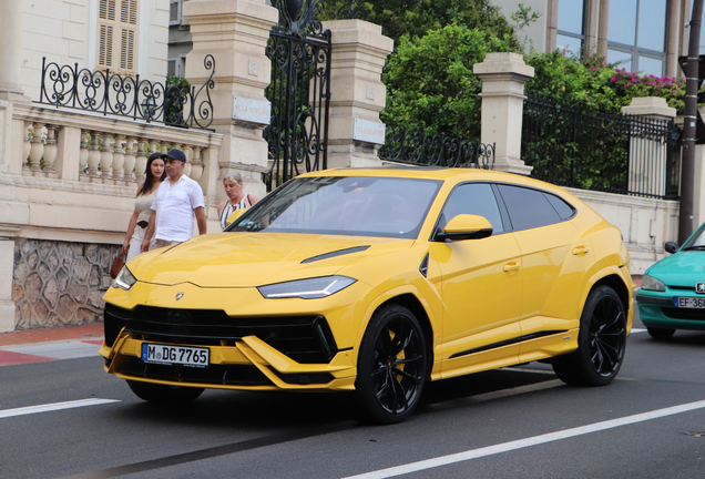 Lamborghini Urus S