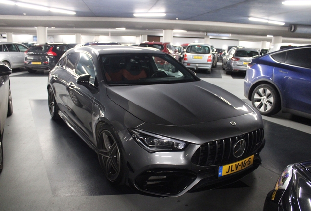 Mercedes-AMG CLA 45 S Shooting Brake X118