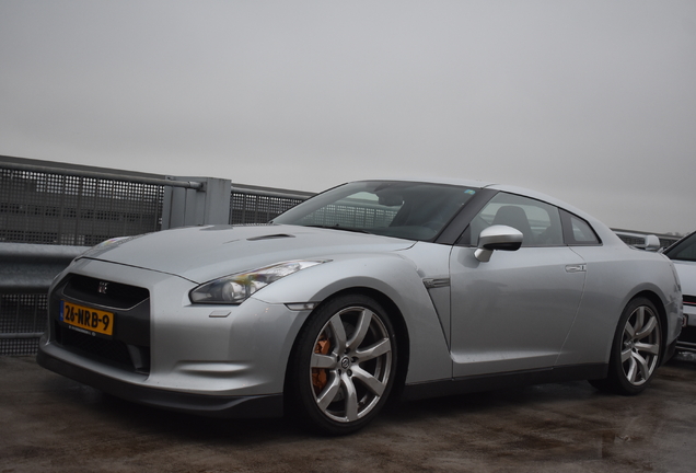 Nissan GT-R