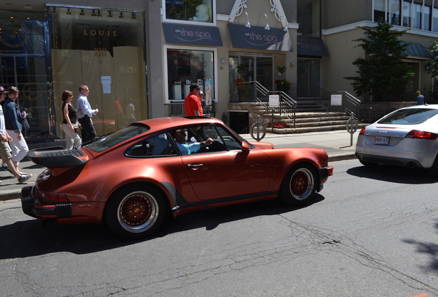 Porsche 930 Turbo