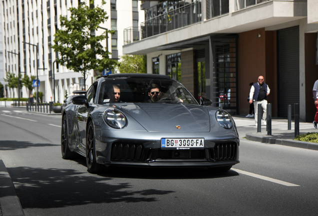 Porsche 992 Carrera 4 GTS MkII