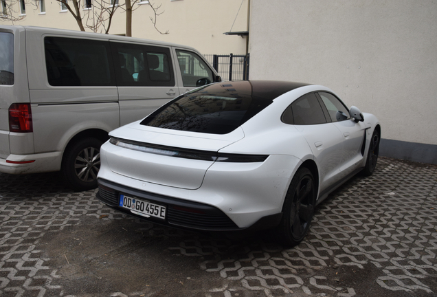 Porsche Taycan Turbo S
