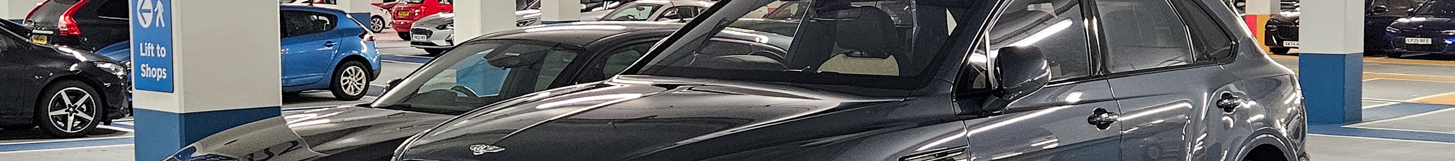 Bentley Bentayga Azure