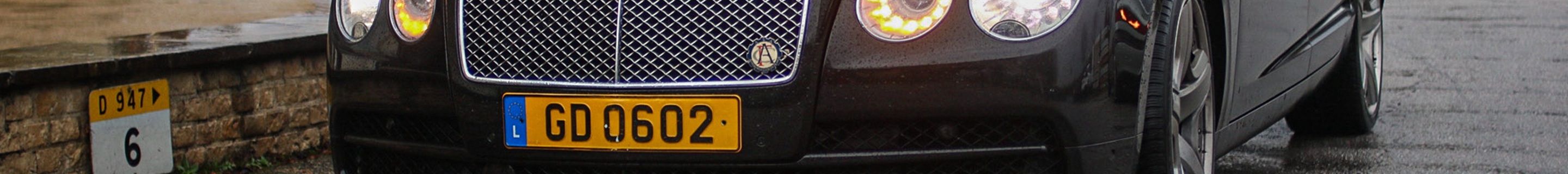 Bentley Flying Spur V8