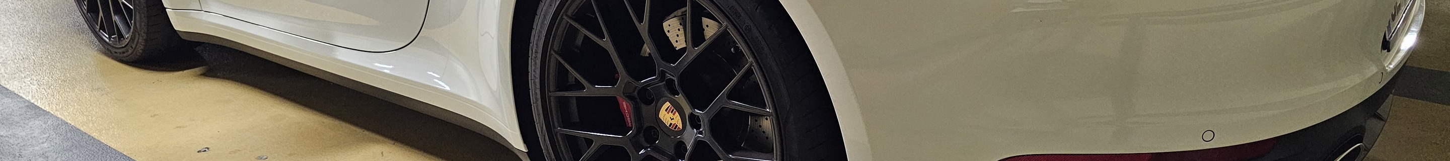 Porsche 992 Carrera 4S Cabriolet MkI