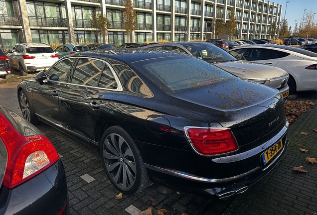 Bentley Flying Spur Hybrid