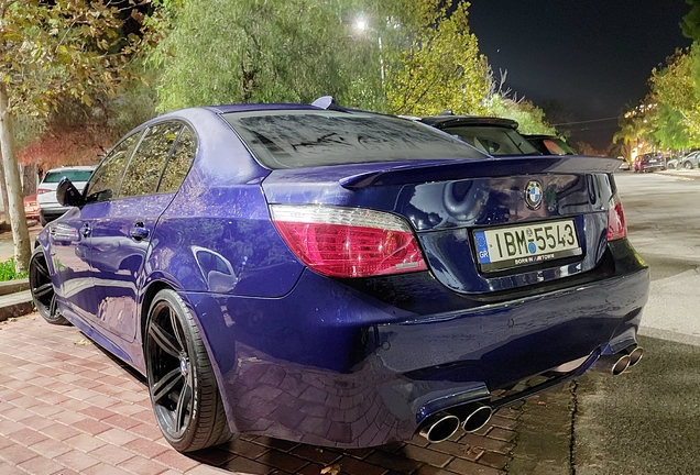 BMW M5 E60 2005