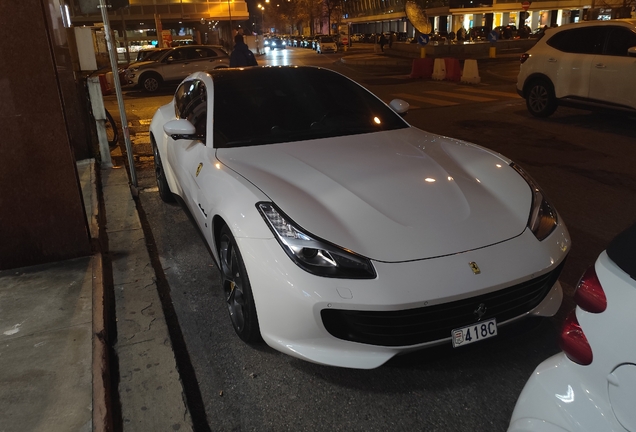 Ferrari GTC4Lusso T