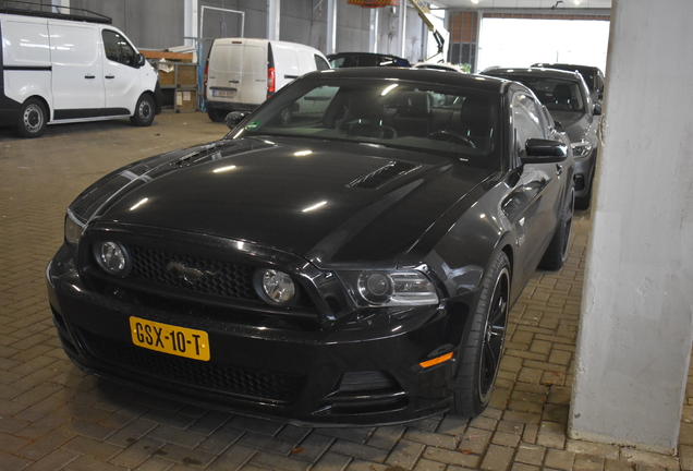 Ford Mustang GT 2013