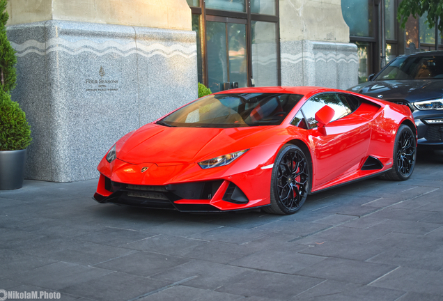Lamborghini Huracán LP640-4 EVO