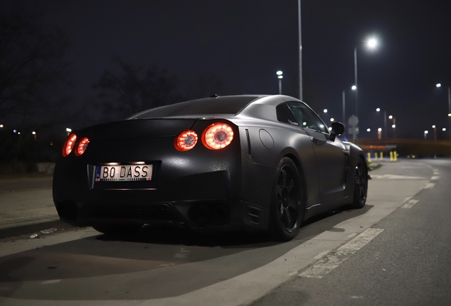 Nissan GT-R 2013