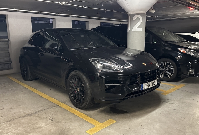 Porsche 95B Macan GTS MkIII