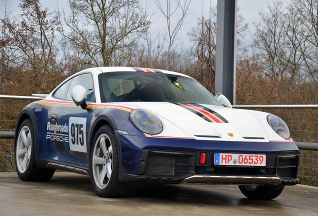 Porsche 992 Dakar