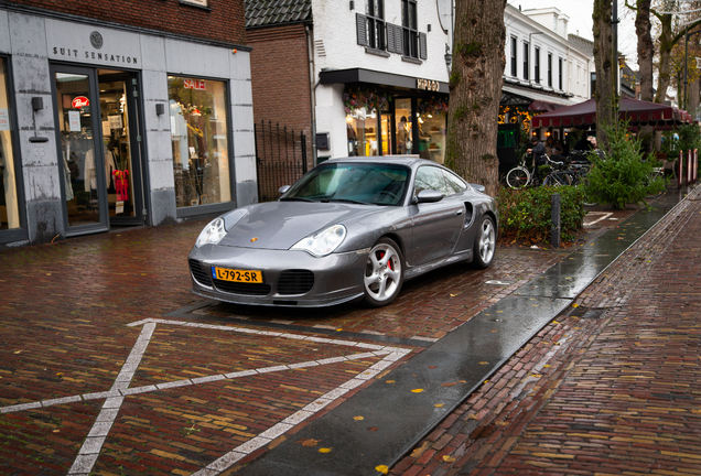 Porsche 996 Turbo