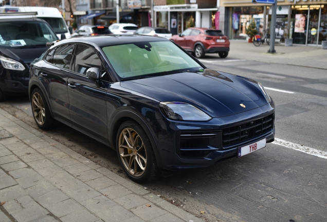 Porsche Cayenne Coupé Turbo E-Hybrid