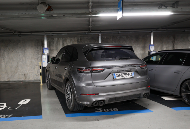 Porsche Cayenne Turbo S E-Hybrid