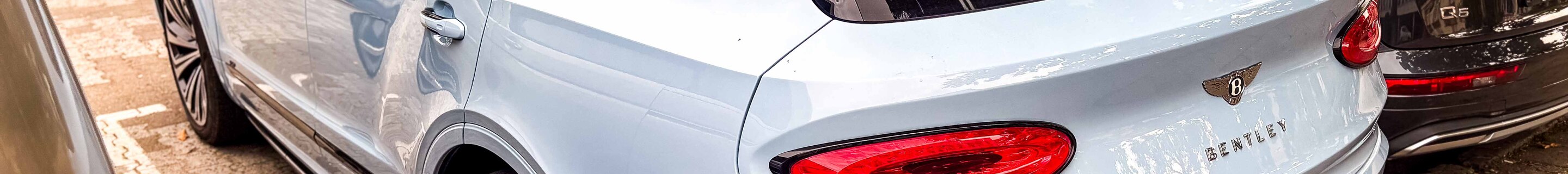 Bentley Bentayga V8 2021