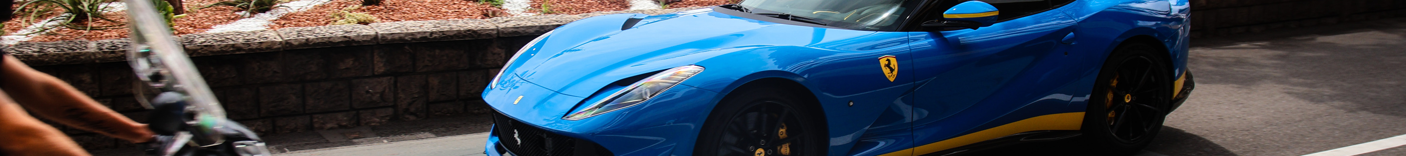 Ferrari 812 GTS