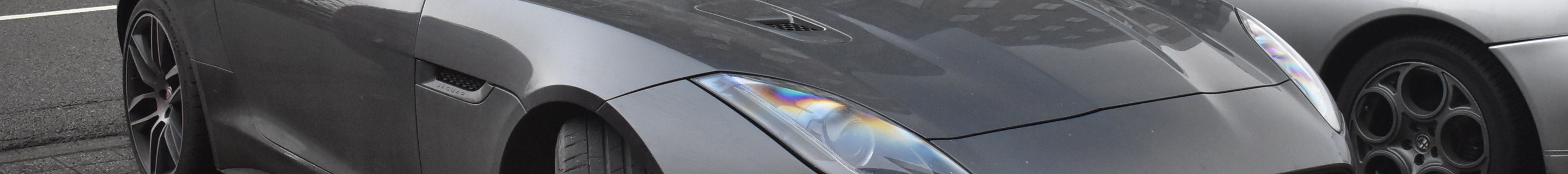 Jaguar F-TYPE R AWD Convertible