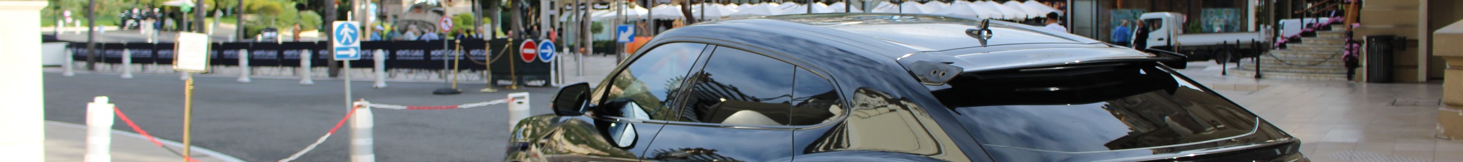 Lamborghini Urus Performante