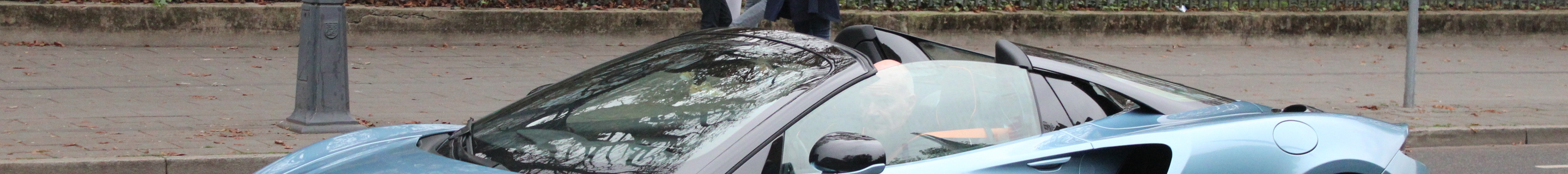 McLaren Artura Spider