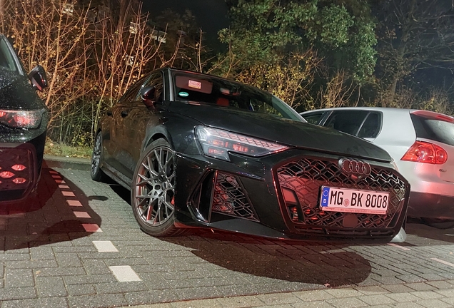 Audi RS3 Sportback 8Y 2025