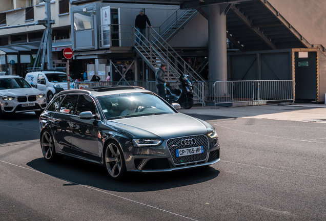 Audi RS4 Avant B8