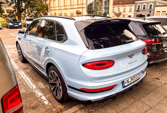 Bentley Bentayga V8 2021